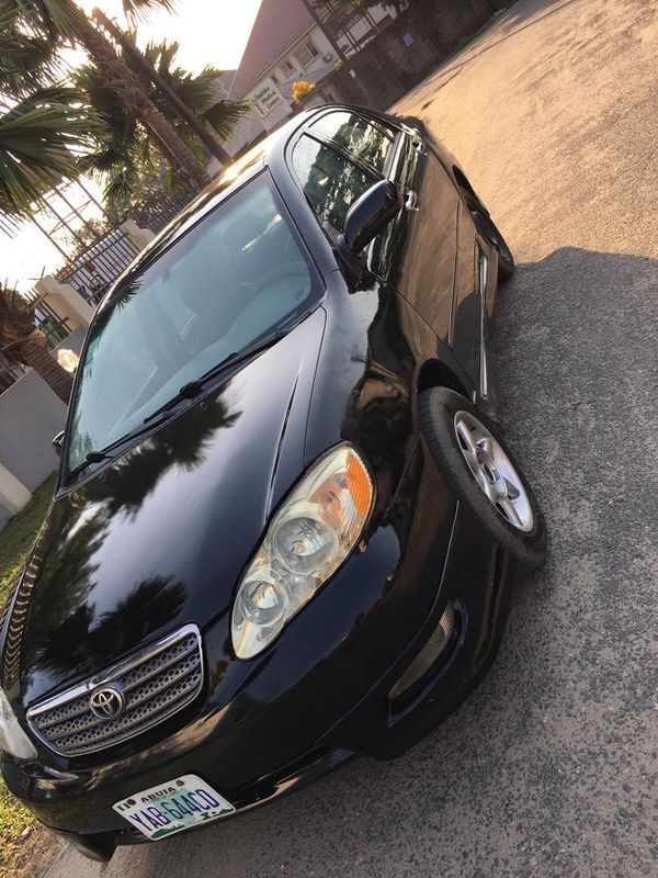 Thumbnail 5 of 2005 Toyota Corolla SE